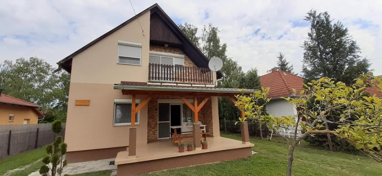 Vila Thomas Nyaralo Balatonmáriafürdő Exteriér fotografie