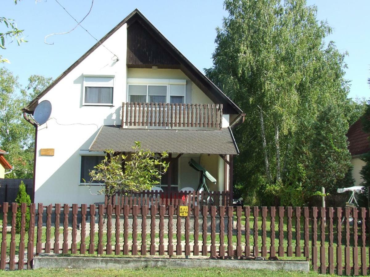Vila Thomas Nyaralo Balatonmáriafürdő Exteriér fotografie